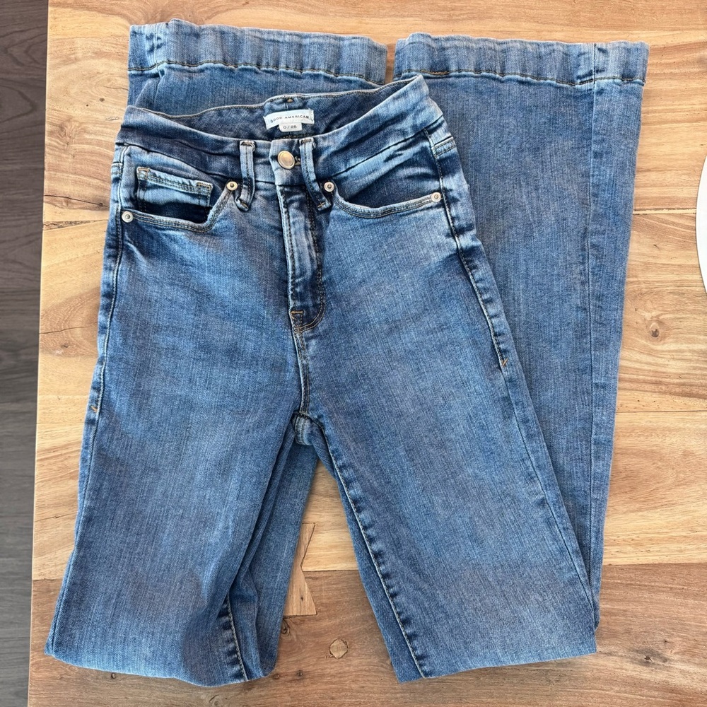 Good American good legs flare jeans